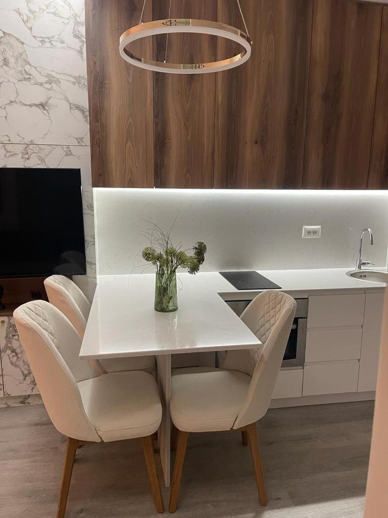 Scandi Apartaments Durres Ngoại thất bức ảnh
